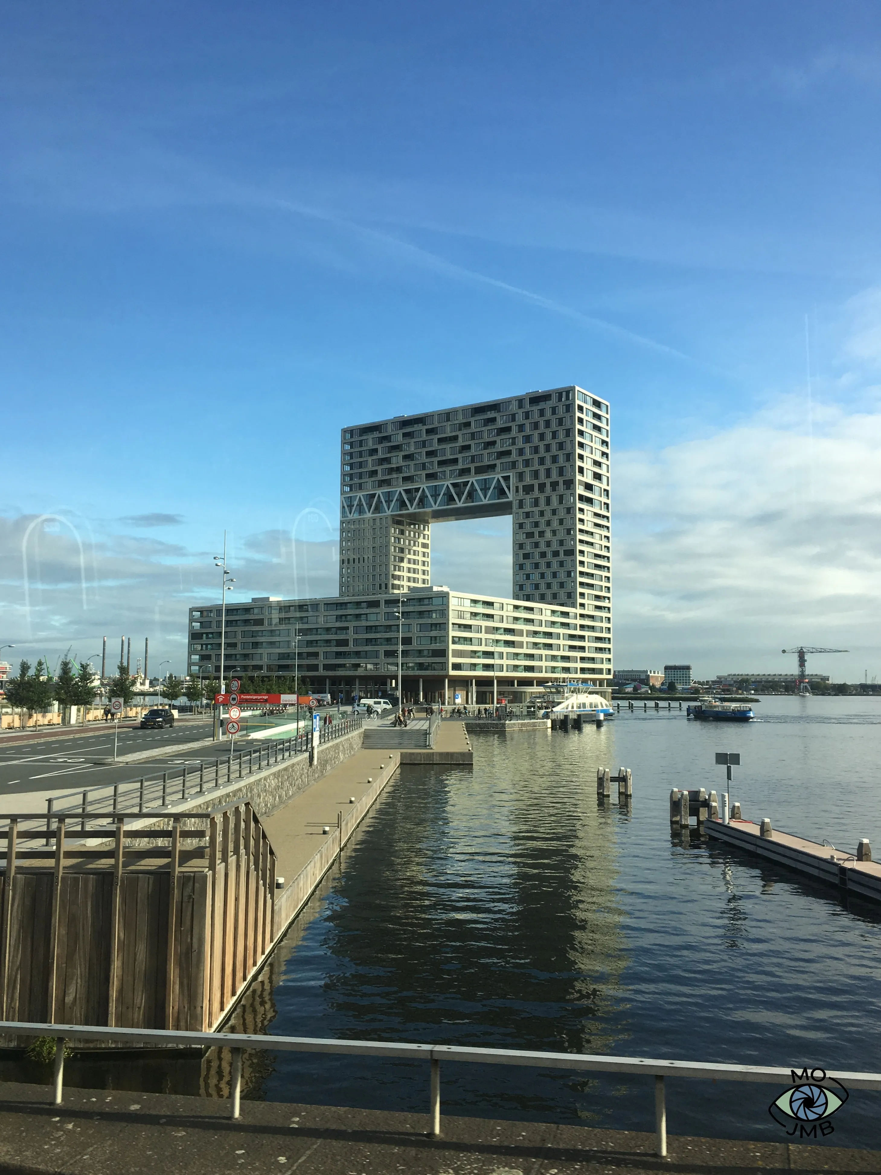 EDIFICIO PONTSTEIGER - AMSTERDAM