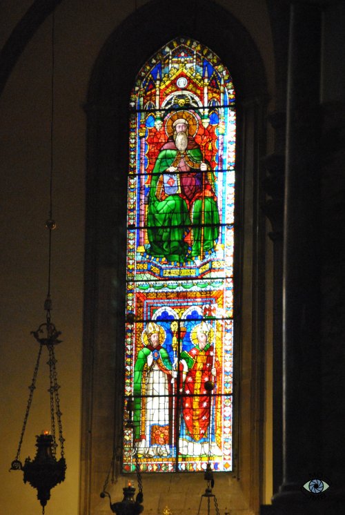VIDRIERA DEL DUOMO - CATEDRAL DE SANTA MARÍA DEL FIORE