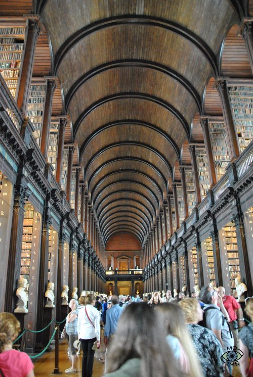 LONG ROOM - BIBLIOTECA DEL TRINITY COLLEGE
