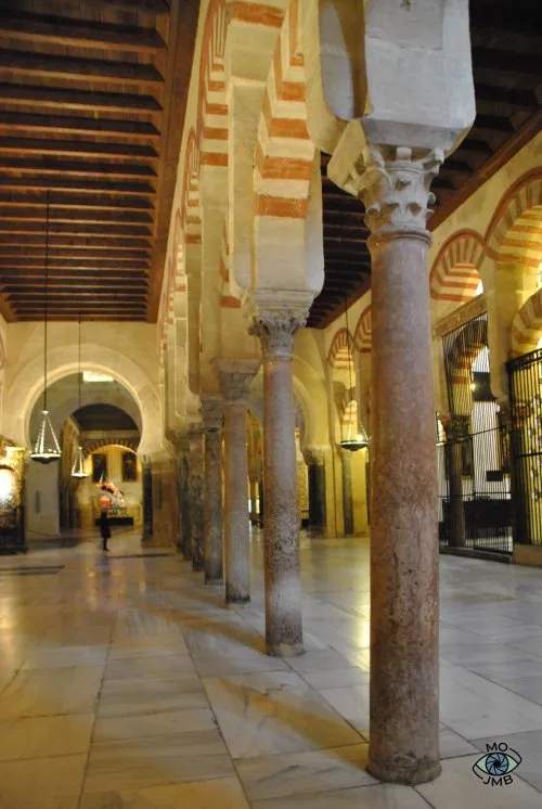ARCOS MEZQUITA-CATEDRAL DE CÓRDOBA